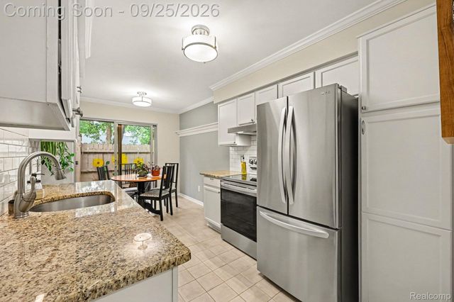 3388 Gingell Drive, Orion Charter Township, MI 48359