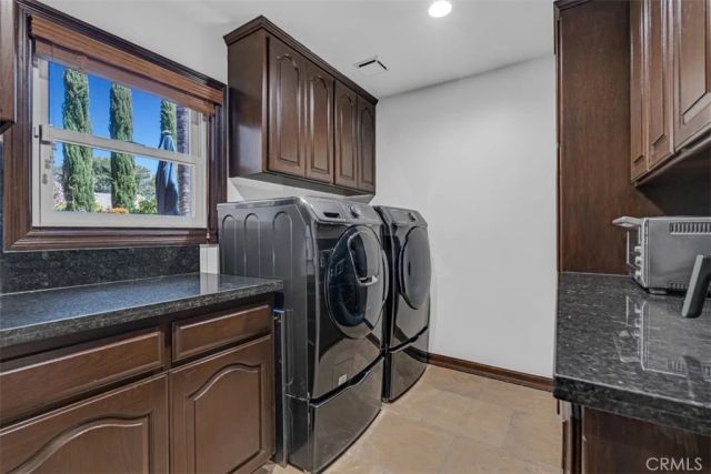 7190 Wyndham Hill, Riverside, CA 92506