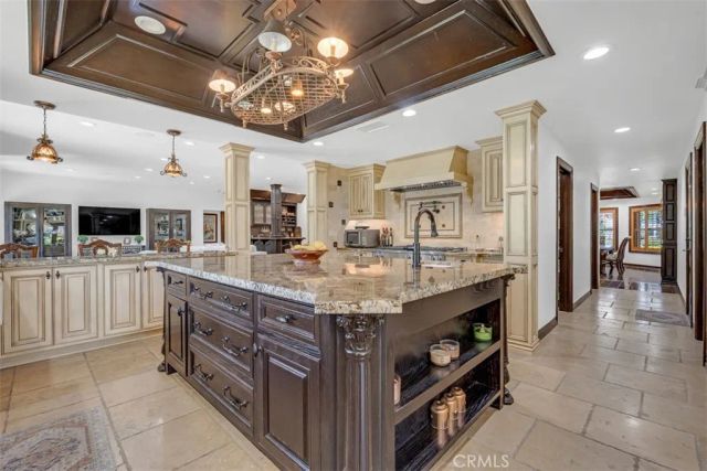 7190 Wyndham Hill, Riverside, CA 92506