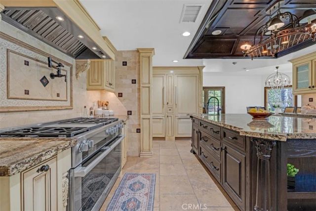 7190 Wyndham Hill, Riverside, CA 92506
