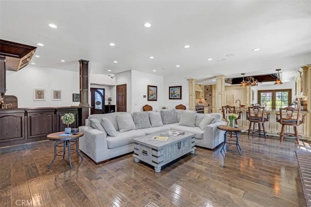 7190 Wyndham Hill, Riverside, CA 92506