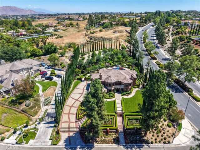 7190 Wyndham Hill, Riverside, CA 92506