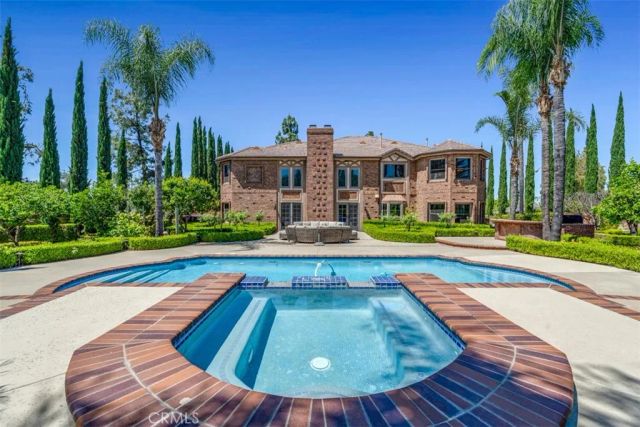 7190 Wyndham Hill, Riverside, CA 92506