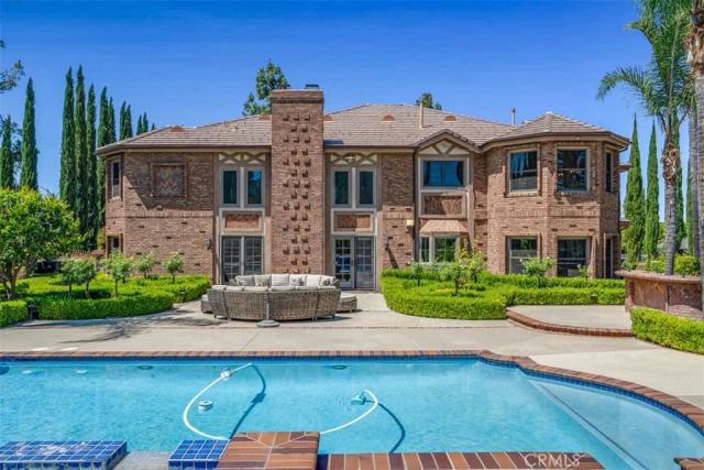 7190 Wyndham Hill, Riverside, CA 92506