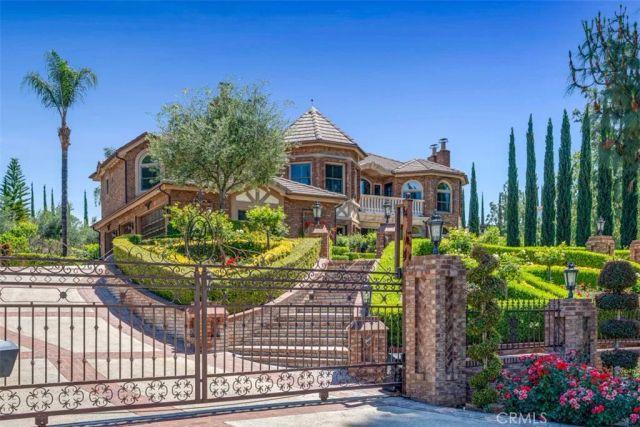 7190 Wyndham Hill, Riverside, CA 92506