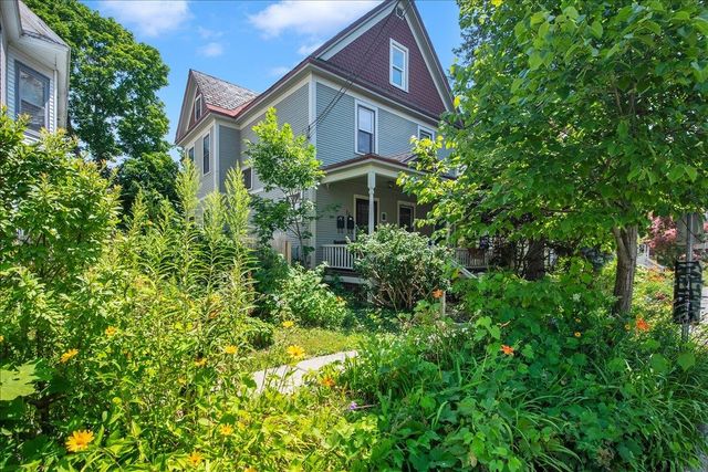 16 Isham Street, Burlington, VT 05401