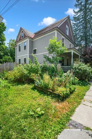 16 Isham Street, Burlington, VT 05401