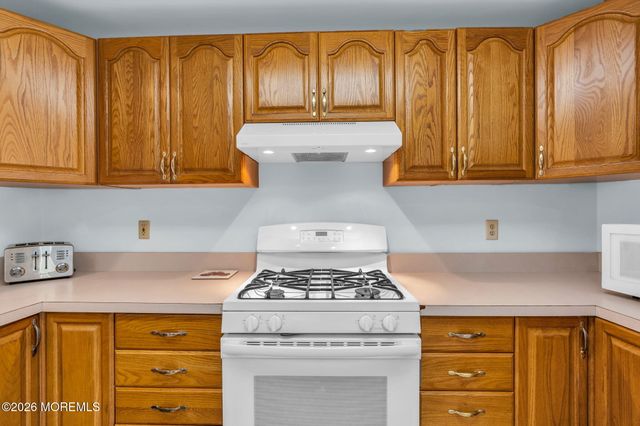 1003 4th Avenue, Wall, NJ 07719