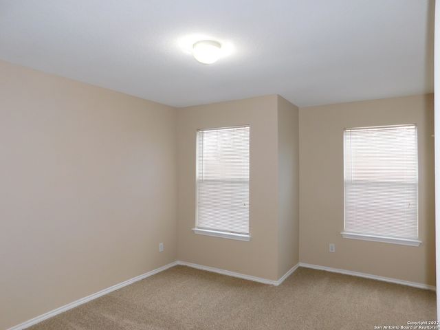 10386 Oakwood Crest, San Antonio, TX 78245