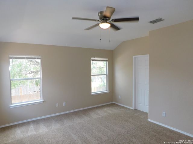 10386 Oakwood Crest, San Antonio, TX 78245