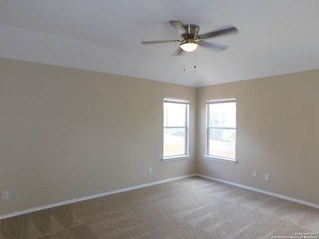 10386 Oakwood Crest, San Antonio, TX 78245