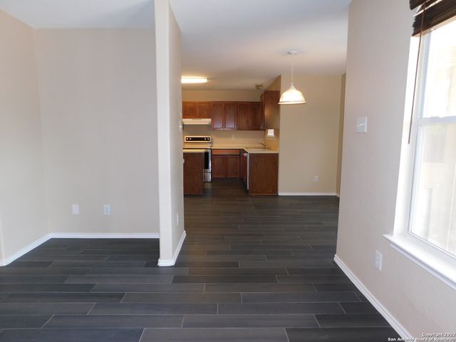 10386 Oakwood Crest, San Antonio, TX 78245