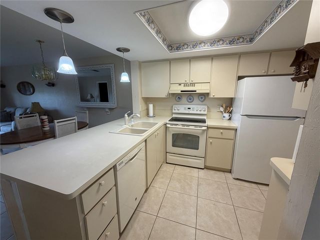 25275 RAMPART BOULEVARD 903, Punta Gorda, FL 33983