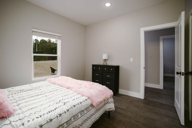 325-327 R C Thompson Road, Chesnee, SC 29323