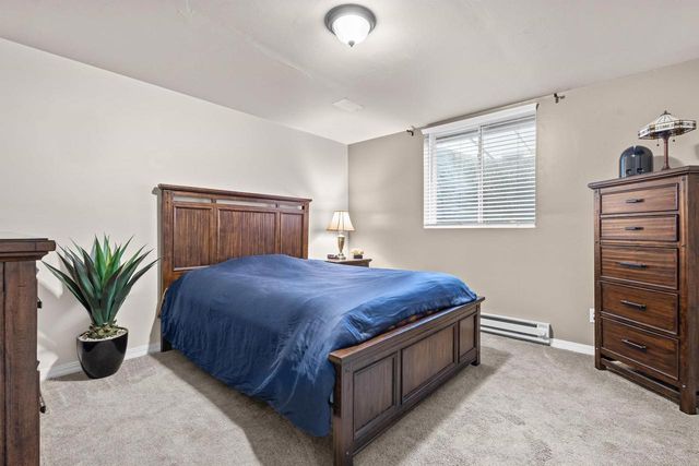 4235 N SHADYWOOD COURT, Appleton, WI 54914