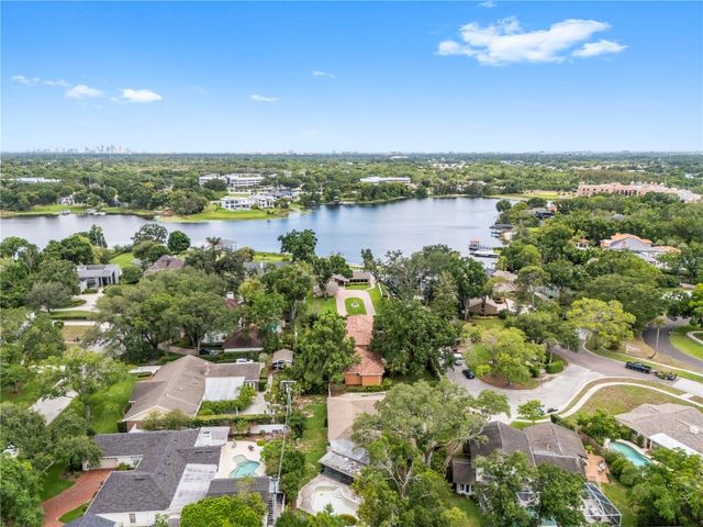 10309 RECLINATA LANE, Tampa, FL 33618