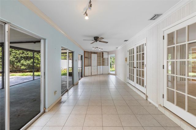 10309 RECLINATA LANE, Tampa, FL 33618