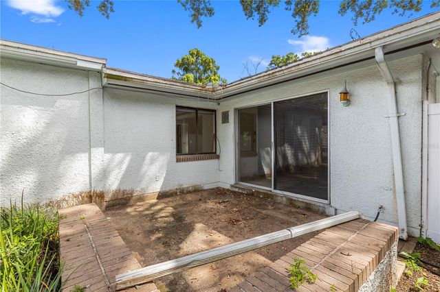 10309 RECLINATA LANE, Tampa, FL 33618