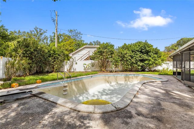 10309 RECLINATA LANE, Tampa, FL 33618