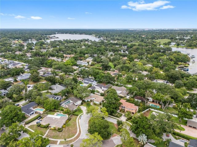 10309 RECLINATA LANE, Tampa, FL 33618