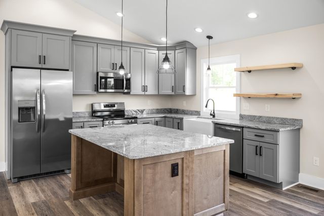 1078 Quaker Church RD, Bedford, VA 24523