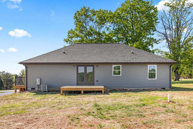 1078 Quaker Church RD, Bedford, VA 24523