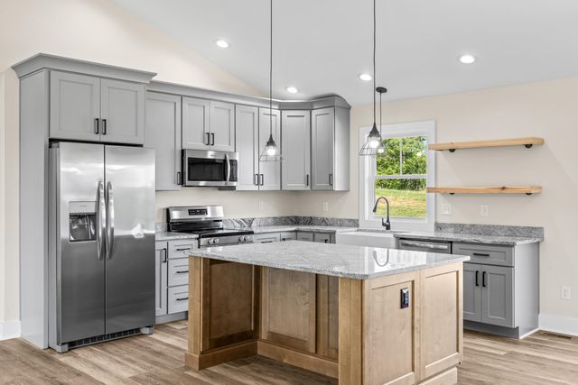 1078 Quaker Church RD, Bedford, VA 24523