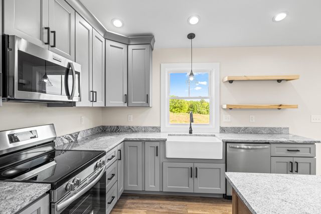 1078 Quaker Church RD, Bedford, VA 24523