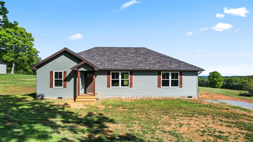 1078 Quaker Church RD, Bedford, VA 24523