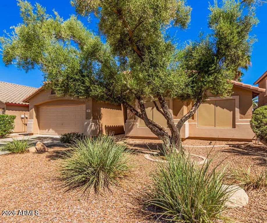 29917 N CANDLEWOOD Drive, San Tan Valley, AZ 85143