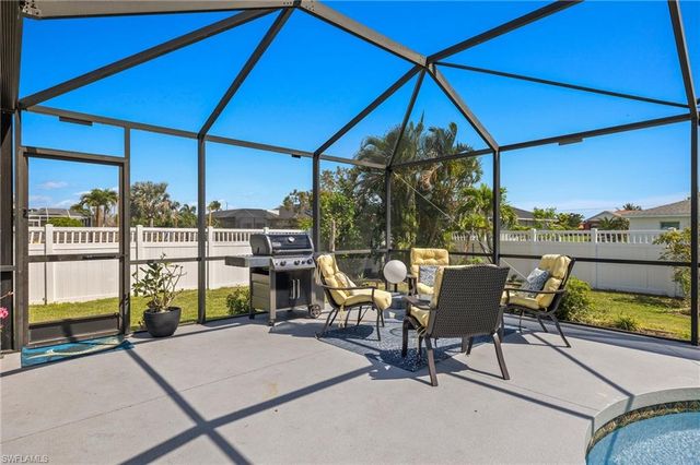 148 31st ST, Cape Coral, FL 33914