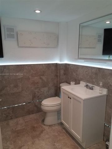 2 S Federal Hwy, Dania Beach, FL 33004