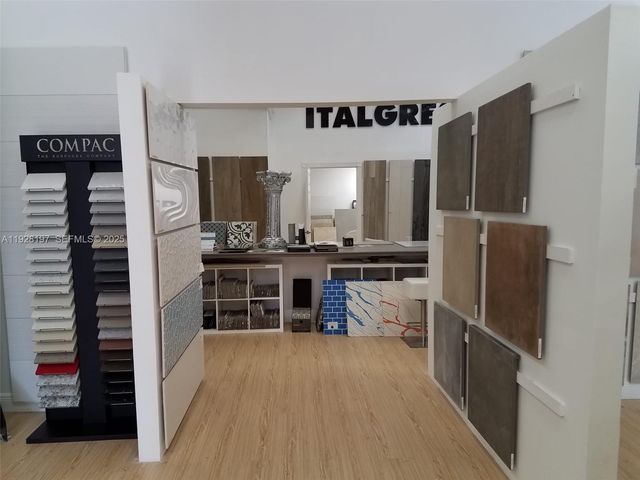 2 S Federal Hwy, Dania Beach, FL 33004