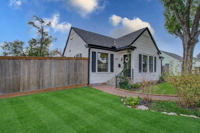 7409 Erath Street, Houston, TX 77023