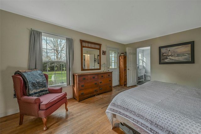 2340 Fairway Drive, Cutchogue, NY 11935