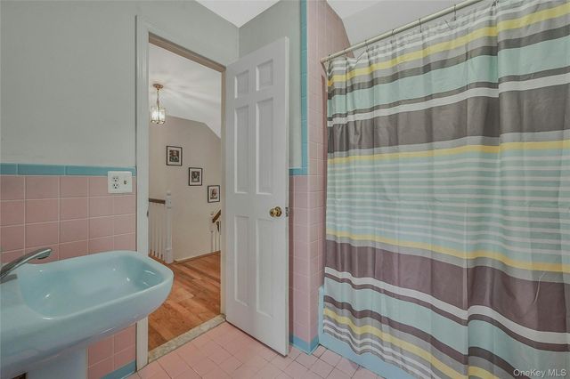 2340 Fairway Drive, Cutchogue, NY 11935