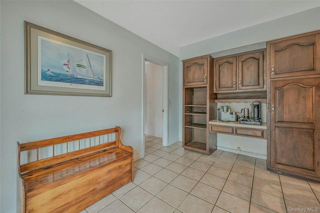 2340 Fairway Drive, Cutchogue, NY 11935