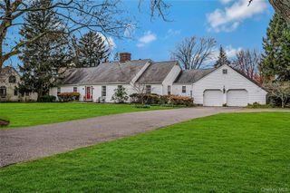 2340 Fairway Drive, Cutchogue, NY 11935