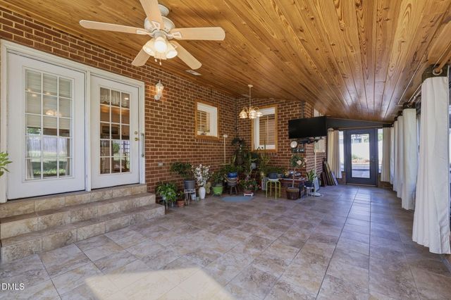 602 Driftwood Drive, Gibsonville, NC 27249