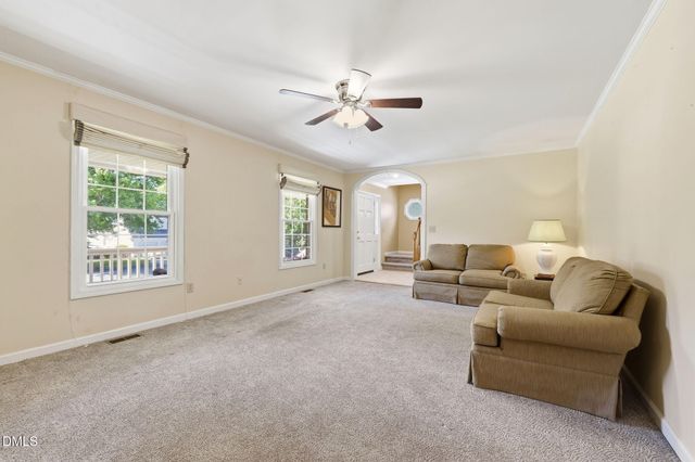 602 Driftwood Drive, Gibsonville, NC 27249
