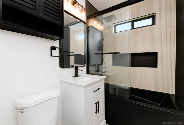 1948 Westinghouse St, San Diego, CA 92111