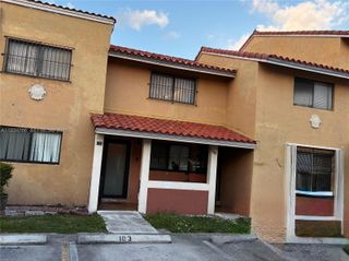 2775 W 62nd Pl 103, Hialeah, FL 33016