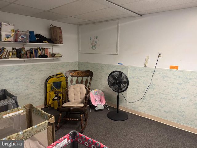 805 HUNTINGDON PIKE, Jenkintown, PA 19046