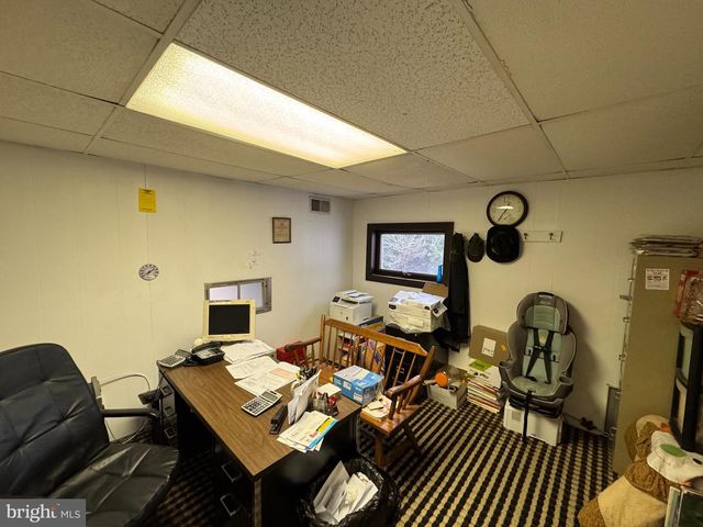 805 HUNTINGDON PIKE, Jenkintown, PA 19046