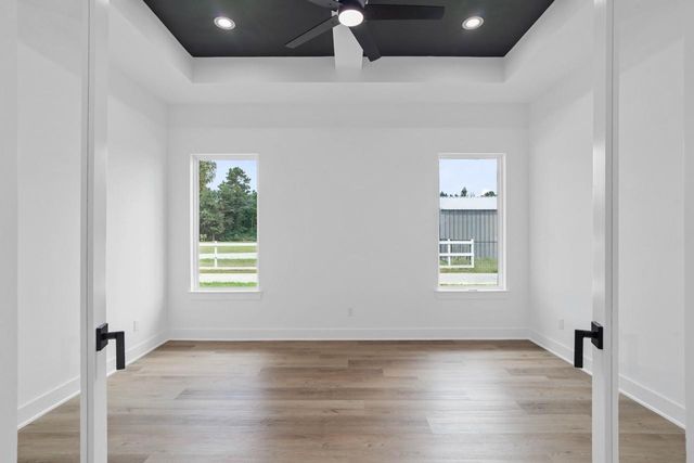 2062 White Doe Court, Cleveland, TX 77328