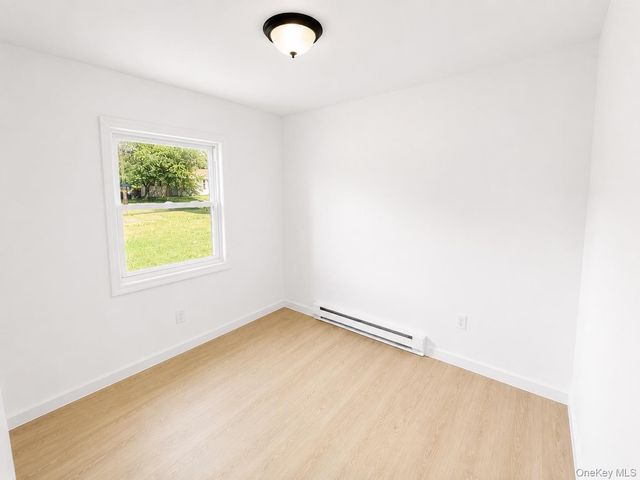 818 Meade Avenue, Bellport, NY 11713