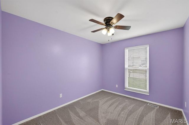 2021 Twin Fawns Court, St Peters, MO 63376