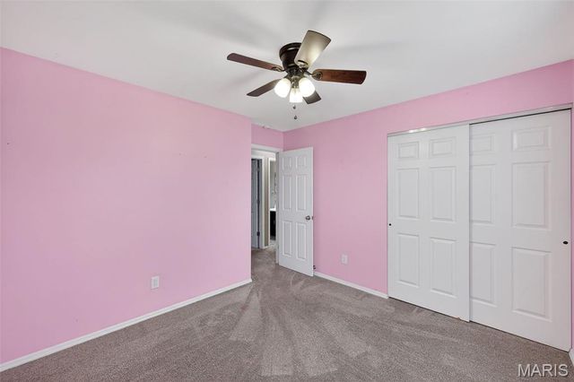 2021 Twin Fawns Court, St Peters, MO 63376