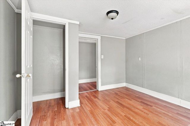 322 W Wilburn Avenue, Greenville, SC 29611