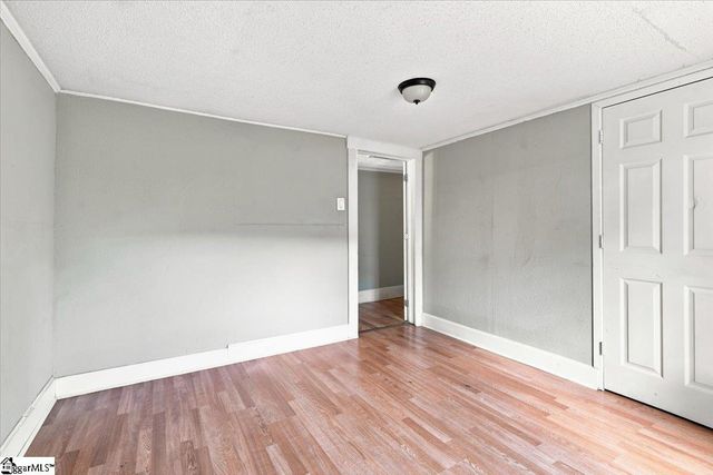 322 W Wilburn Avenue, Greenville, SC 29611